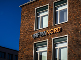 Bild på fasaden av Infranords huvudkontor i Solna